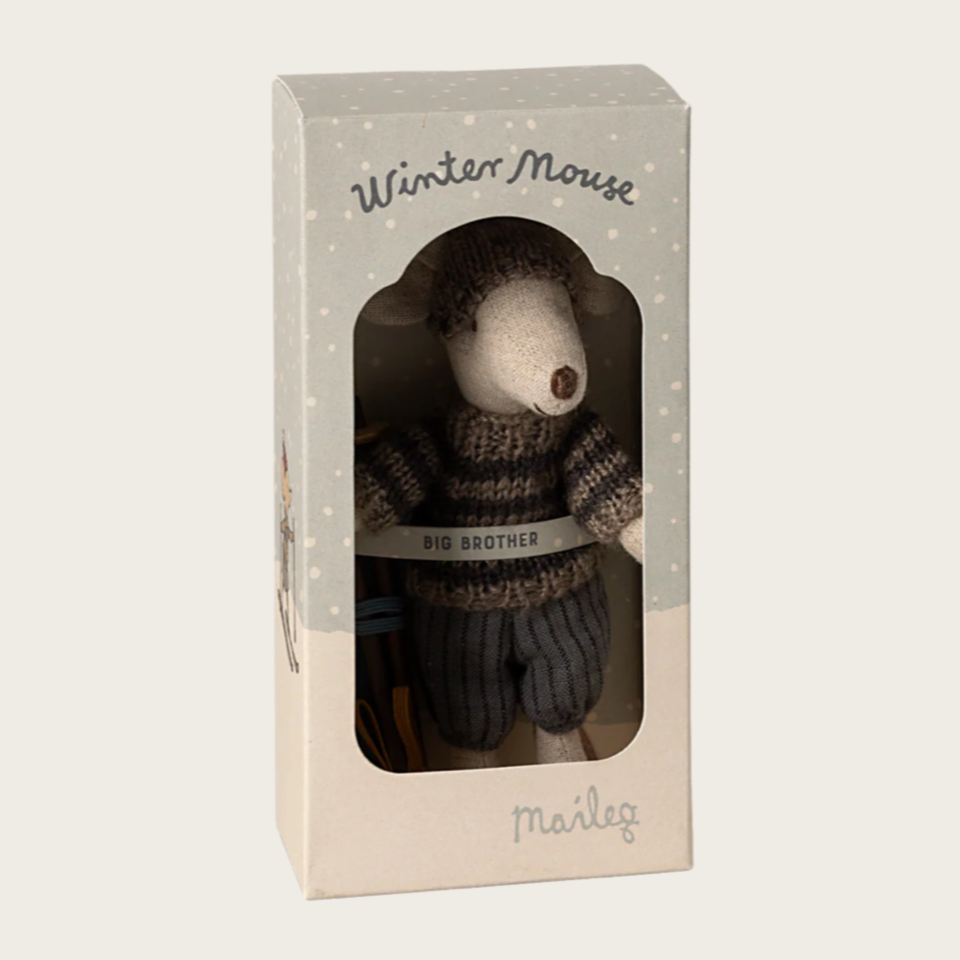 Stuffed mouse toy in a 'Winter Mouse' themed box with 'Meilig' branding.